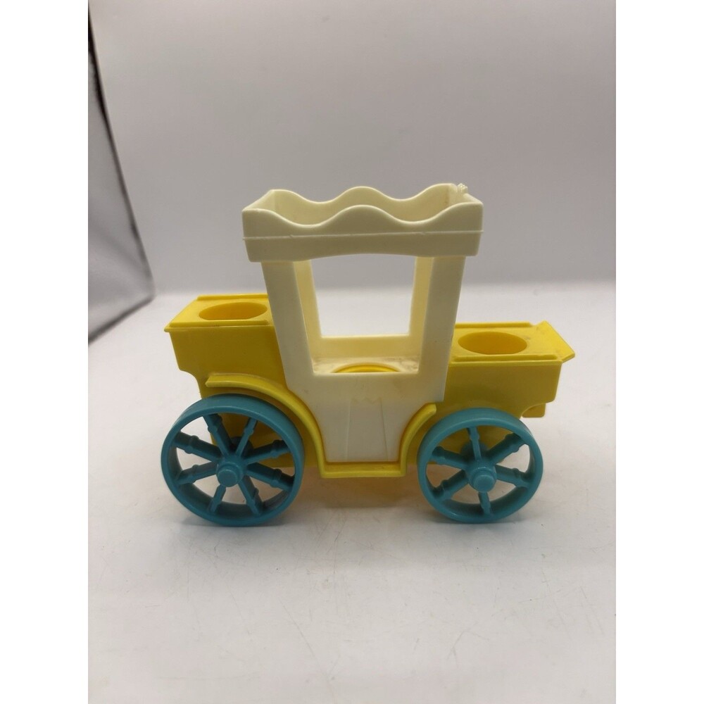 Vintage Fisher Price Little People Kings Royal Coach Castle Carriage Hong Kong
